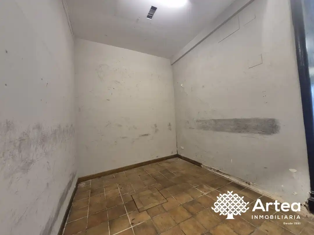 Geschaftsraum zur Miete in Epaltzaren Alargunaren Kalea, Casco Viejo