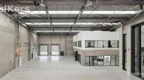 Foto 4 von Fabrikhallen zur Miete in Martorell, Barcelona