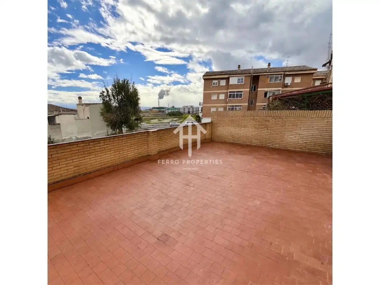 Terrasse von Wohnungen zum Verkauf in Pinos Puente mit Klimaanlage und Terrasse