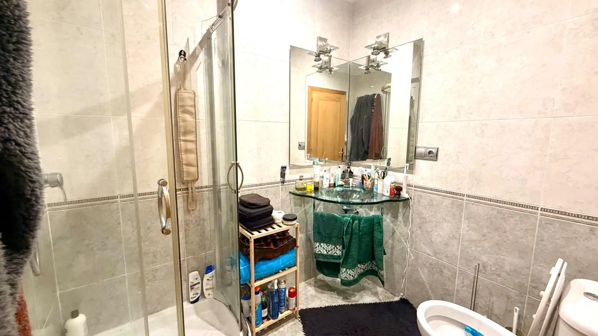 Bathroom of Duplexes for sale in Ourense Capital   with Heating, Storage room and Furnished