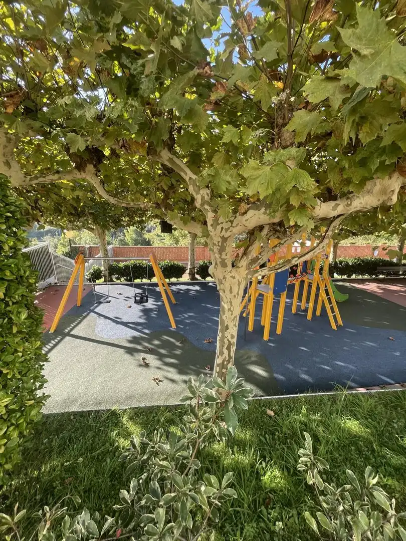 Parking de Casa o chalet en venta en Donostia - San Sebastián  con Aire acondicionado, Calefacción y Jardín privado