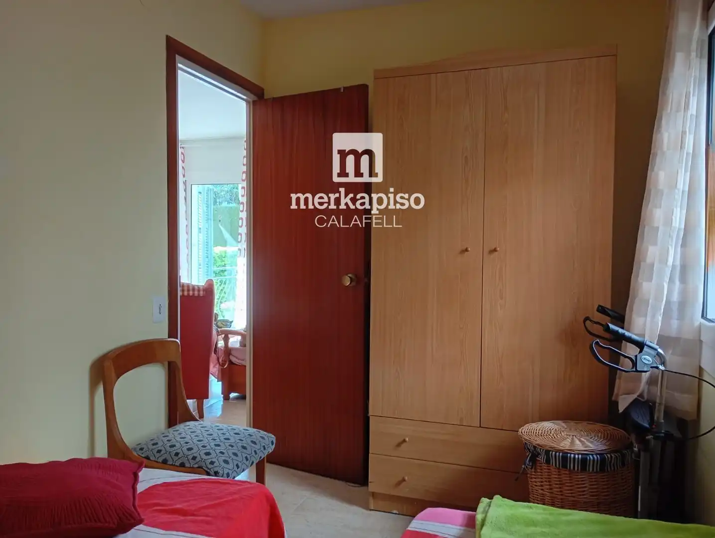 Flat for sale in Calafell  with Air Conditioner, Storage room and Furnished
