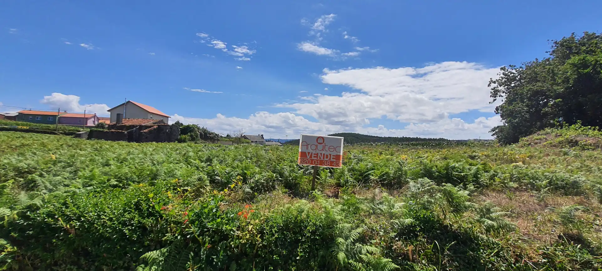 Terreny residencial en venda a Estrada de Carballo 63