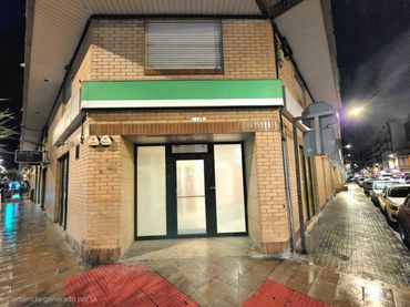 Local comercial en alquiler en Calle de Sebastián Elcano