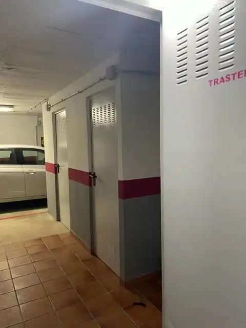 Storage room for rent in Sur