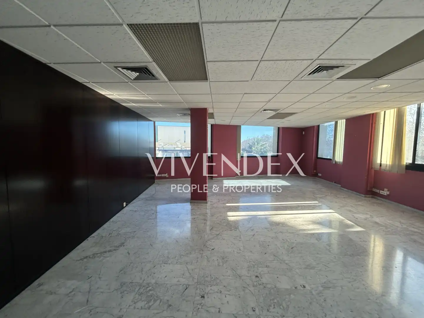 Büro zum Verkauf in Cornellà de Llobregat