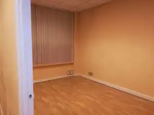 Office for sale in Madrid  with Air Conditioner