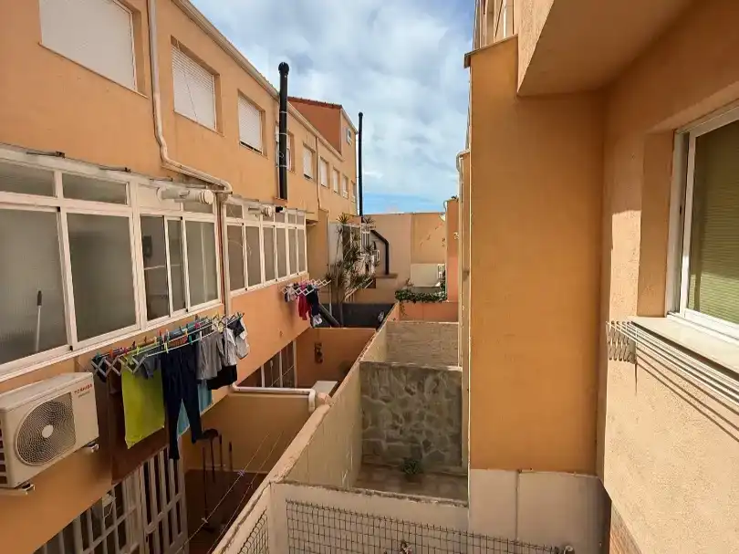 Vista exterior de Pis en venda en Almazora / Almassora amb Jardí privat, Traster i Moblat