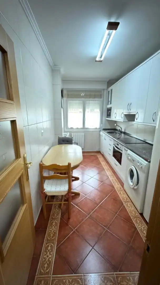 Küche von Wohnung zum Verkauf in Vitoria - Gasteiz mit Heizung, Terrasse und Abstellraum
