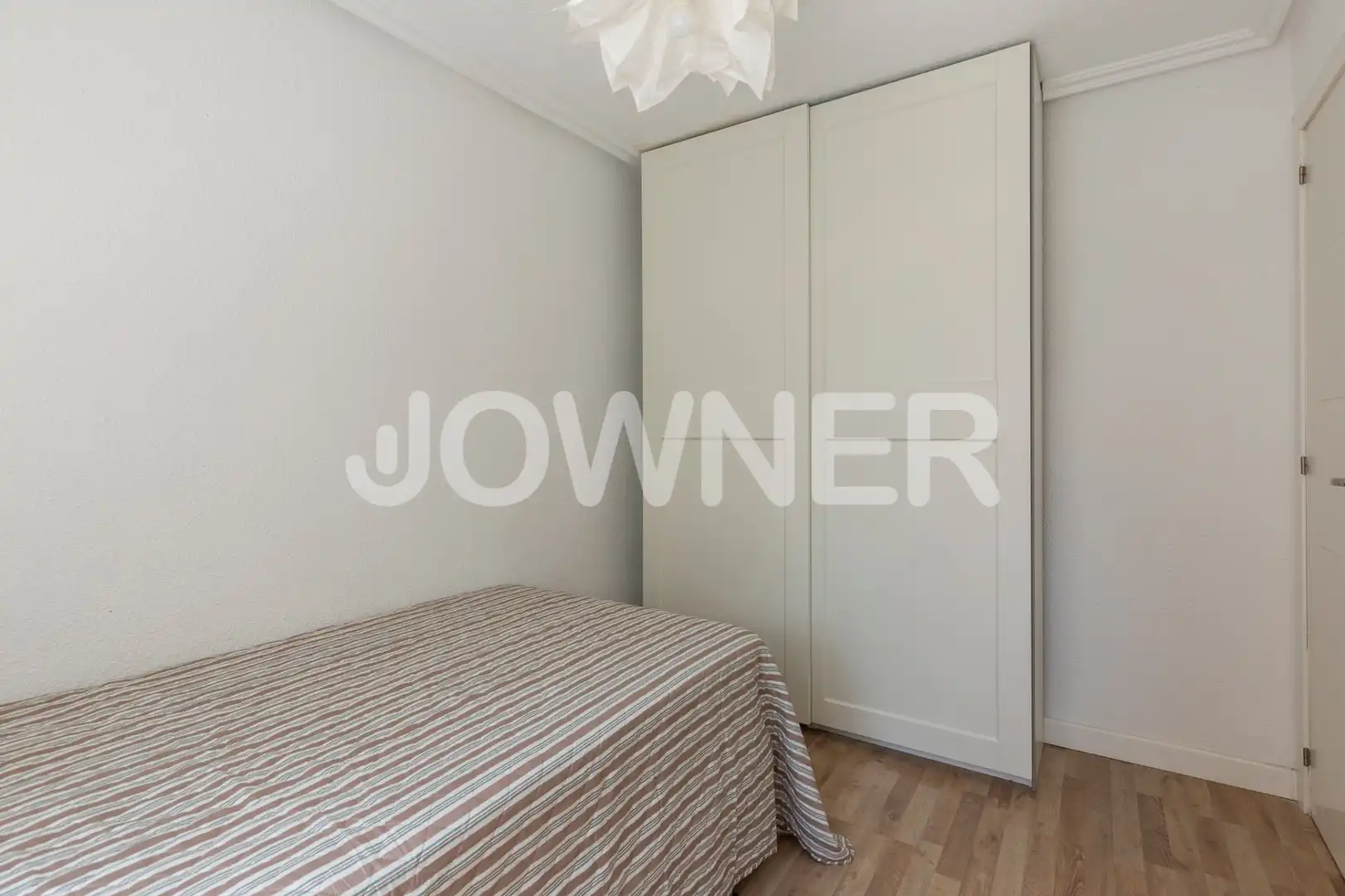 Habitación de Piso de alquiler en Madrid con Amueblado, Lavadora y Microondas