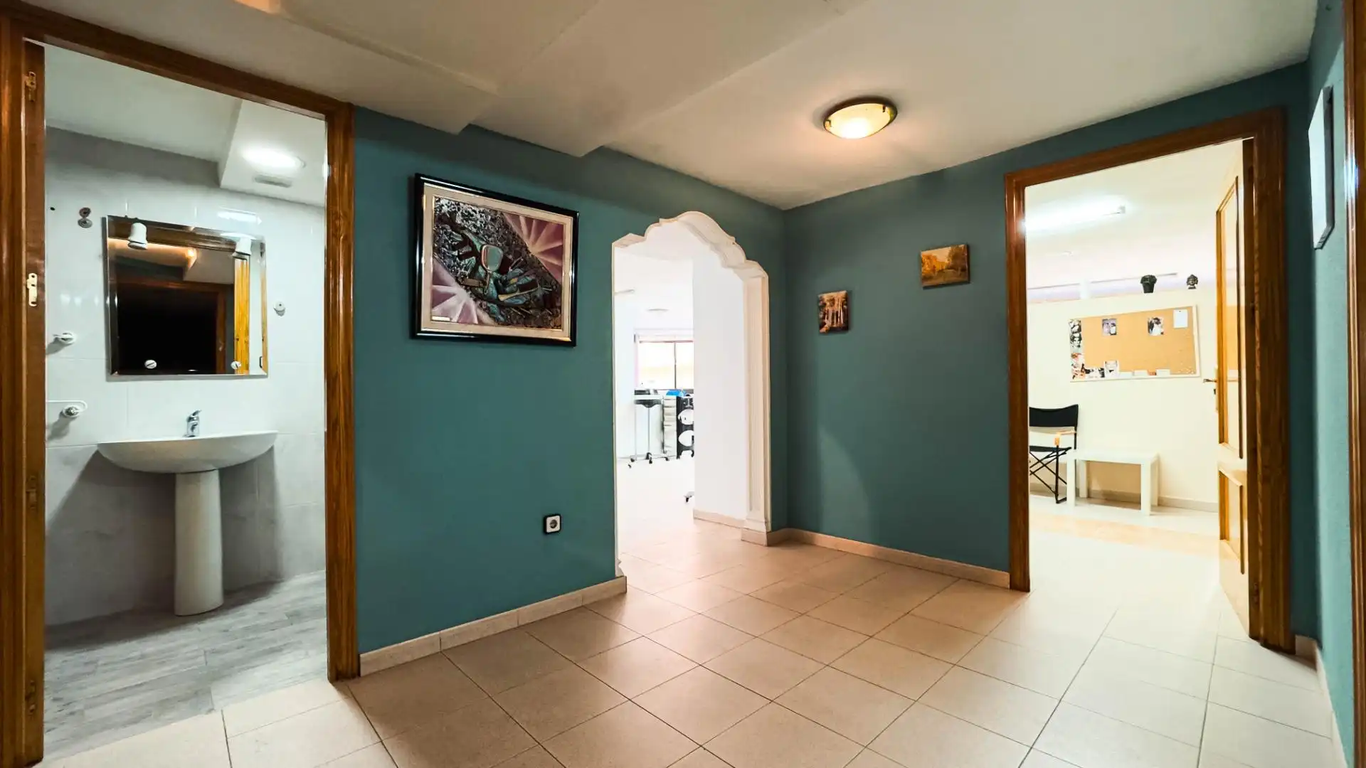 Büro zum Verkauf in Calle Montserrat Guilabert Valero, Carrús Oeste