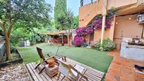 Jardí de Planta baixa en venda en Montgat amb Aire condicionat, Jardí privat i Terrassa