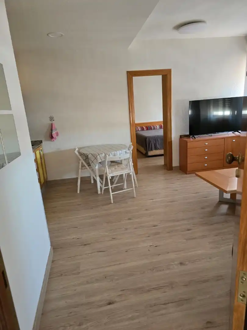 Habitación de Apartamento de alquiler en Murcia con Aire acondicionado, Calefacción y Amueblado