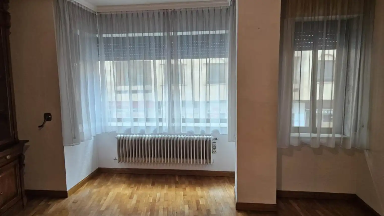 Bedroom of Flat for rent in Salamanca  with Heating, Parquet flooring and Terrace