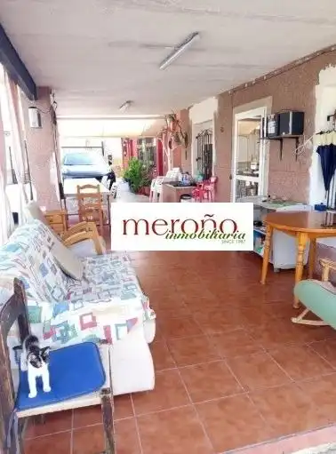 House with pool for sale in Peña de las Águilas, imagen 2