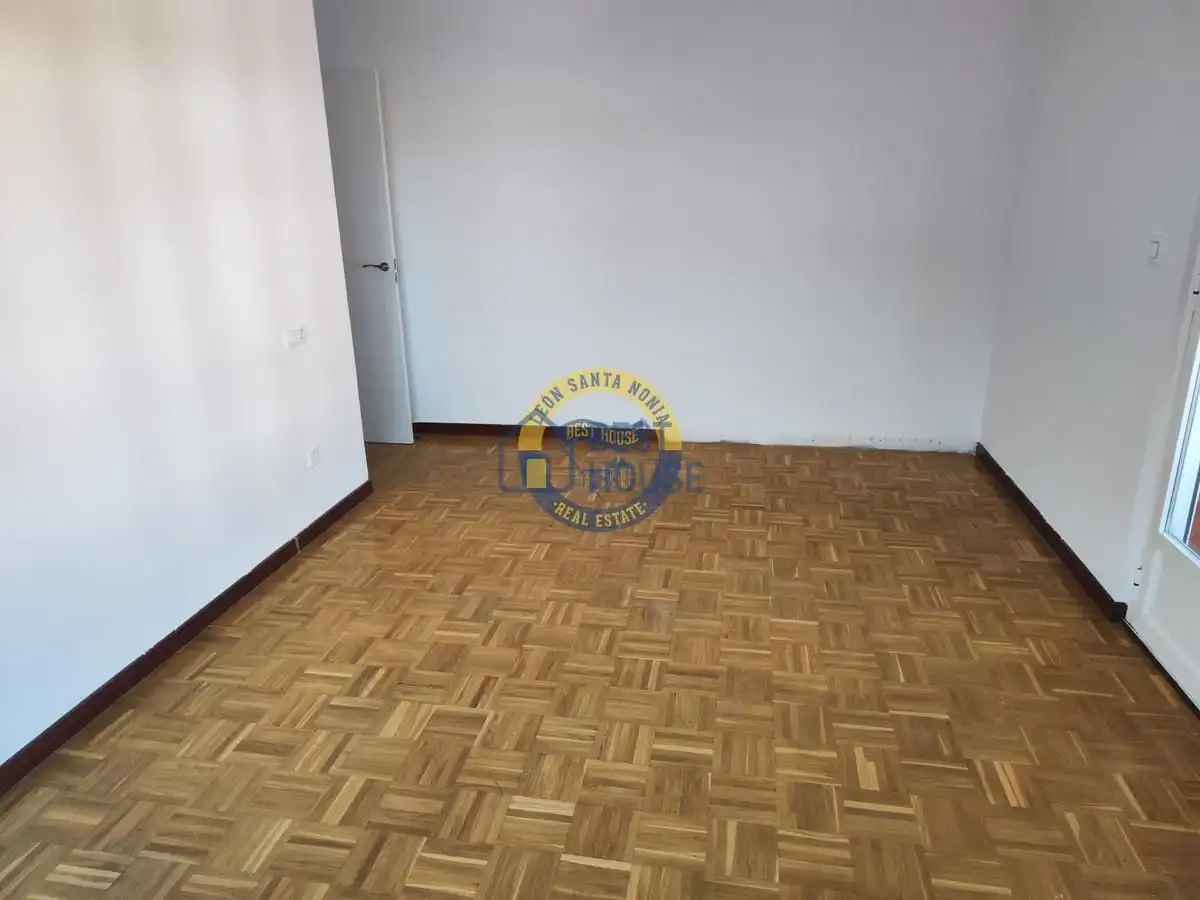 Flat with lift for sale in Trobajo del Camino, imagen 13