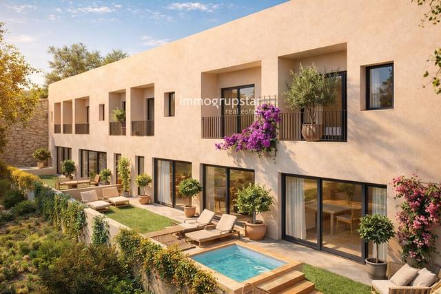 Casa adosada en Venta en Pecher en Eixample