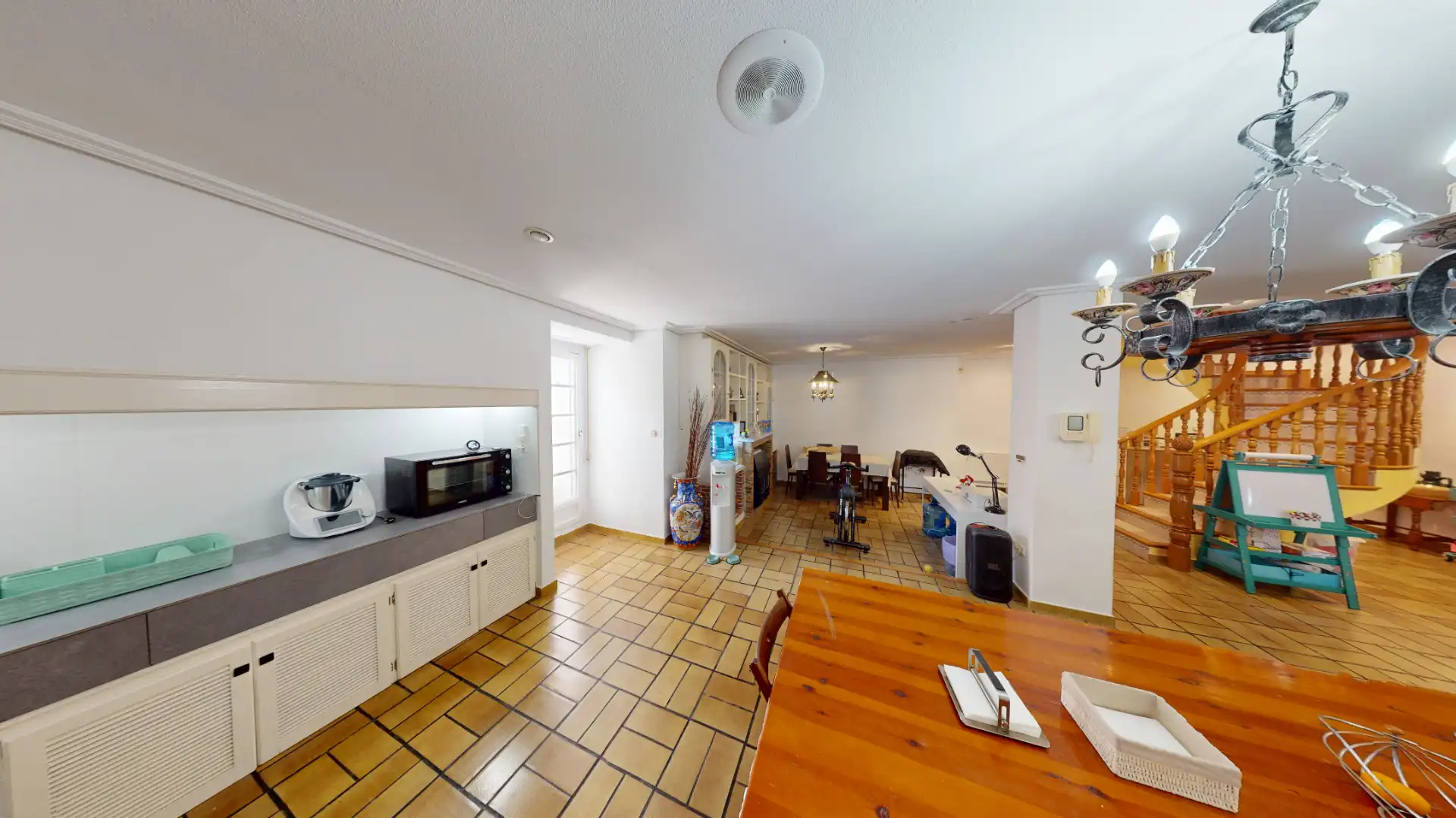 Cuina de Casa o xalet en venda en Elche / Elx amb Aire condicionat, Calefacció i Jardí privat