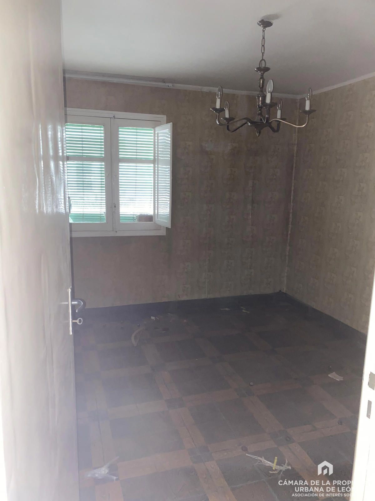 Bedroom of Flat for sale in León Capital 