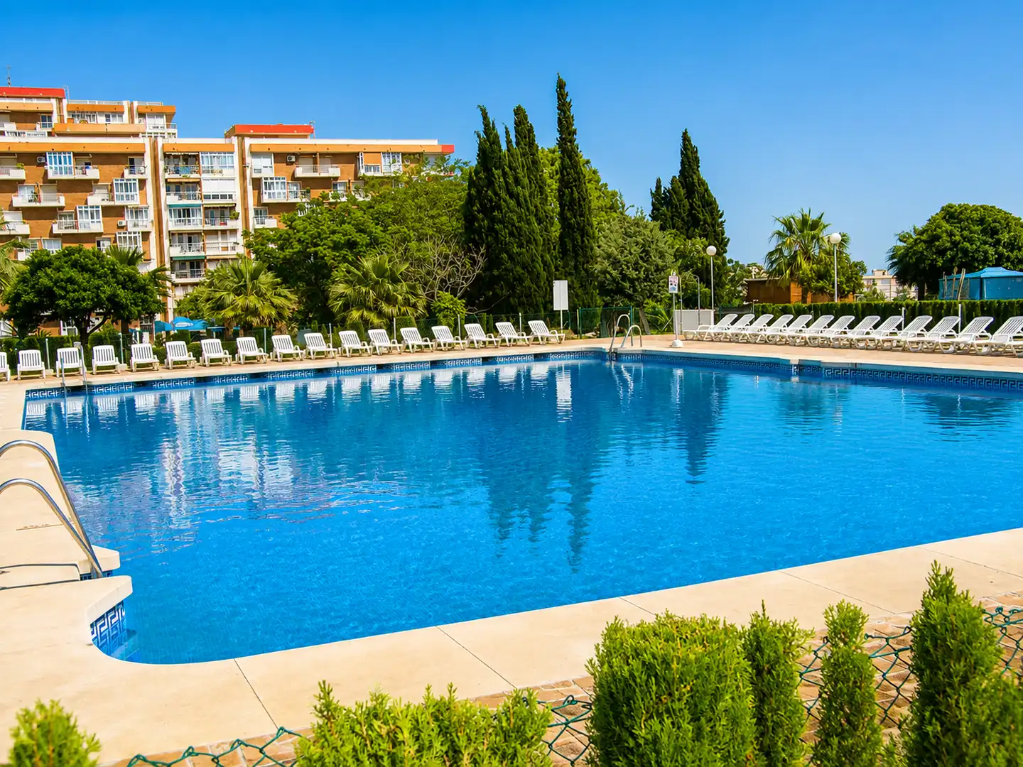 Swimming pool of Apartments for sale in Benalmádena  with Air Conditioner, Heating and Terrace