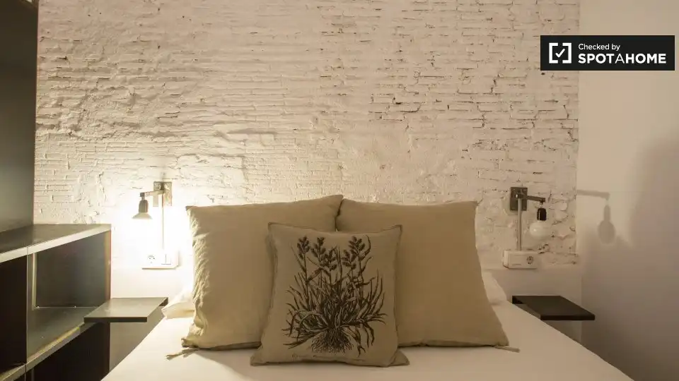 Room in Barri Gòtic