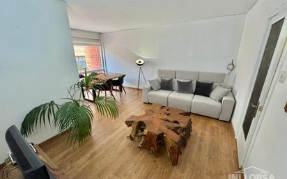 Living room of Flat for sale in Manresa  with Heating and Balcony