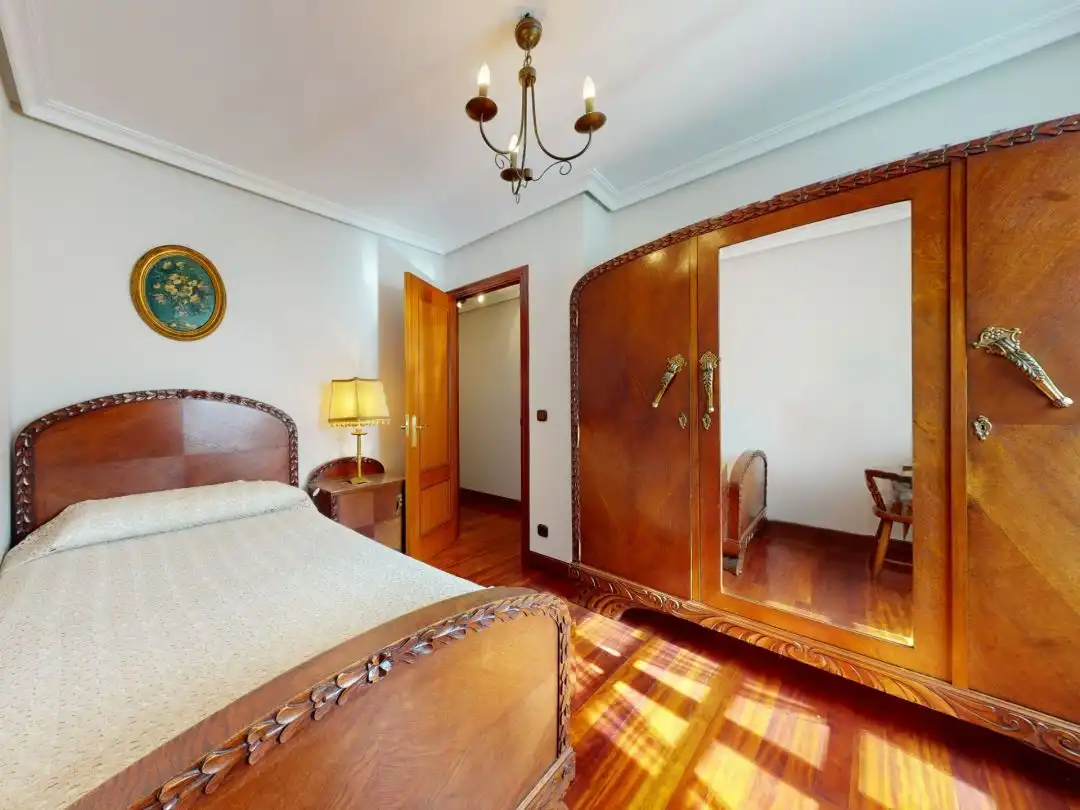 Bedroom of Flat for sale in Legazpi  with Heating and Furnished