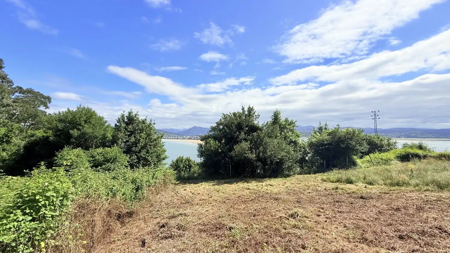 Finca rústica en venda en Santoña