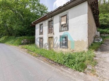 Casa amb balcó en venda a Rasa de Arriba