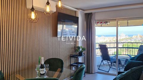 Foto 2 de Piso en venta en Avenida de Suecia, Los Cristianos, Arona