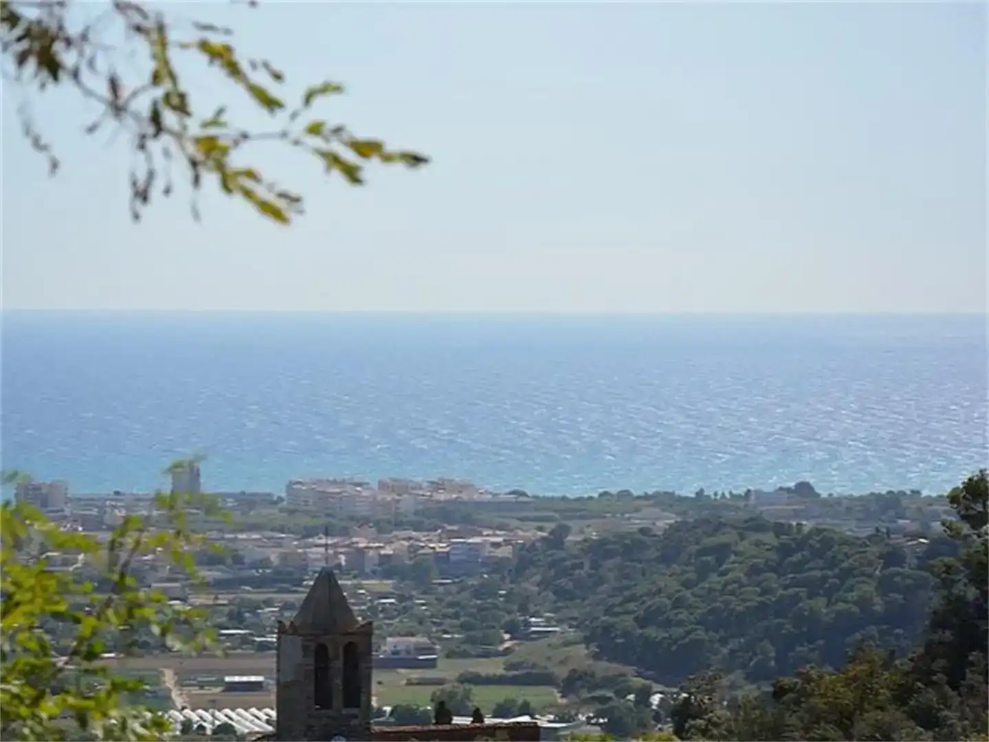 Vista exterior de Finca rústica en venda en Tordera amb Jardí privat, Traster i Moblat
