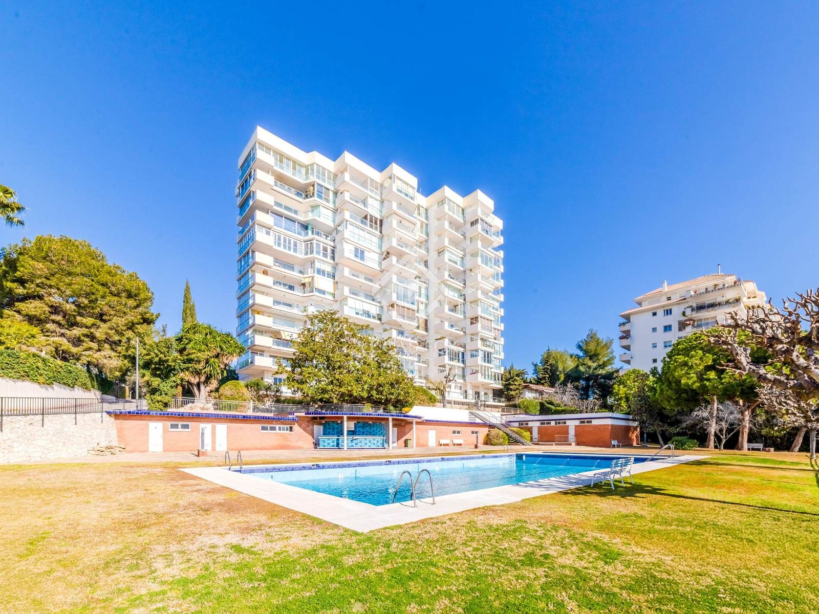 Swimming pool of Attic for sale in Sitges  with Private garden, Swimming Pool and Balcony