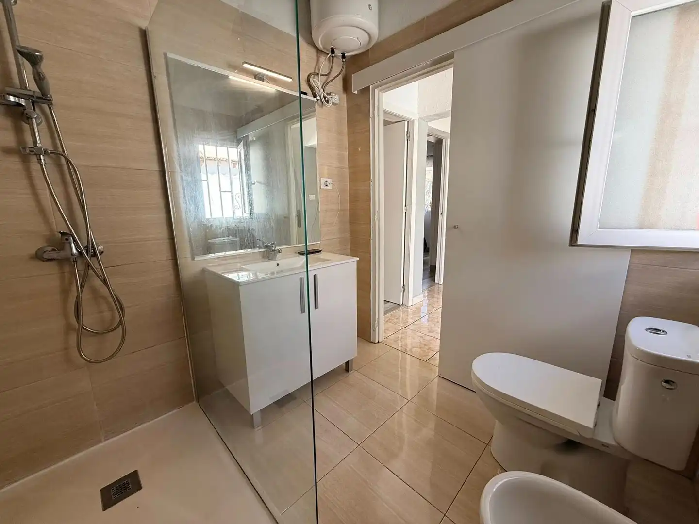 Baño de Ático en venta en Arona con Terraza, Amueblado y Piscina comunitaria