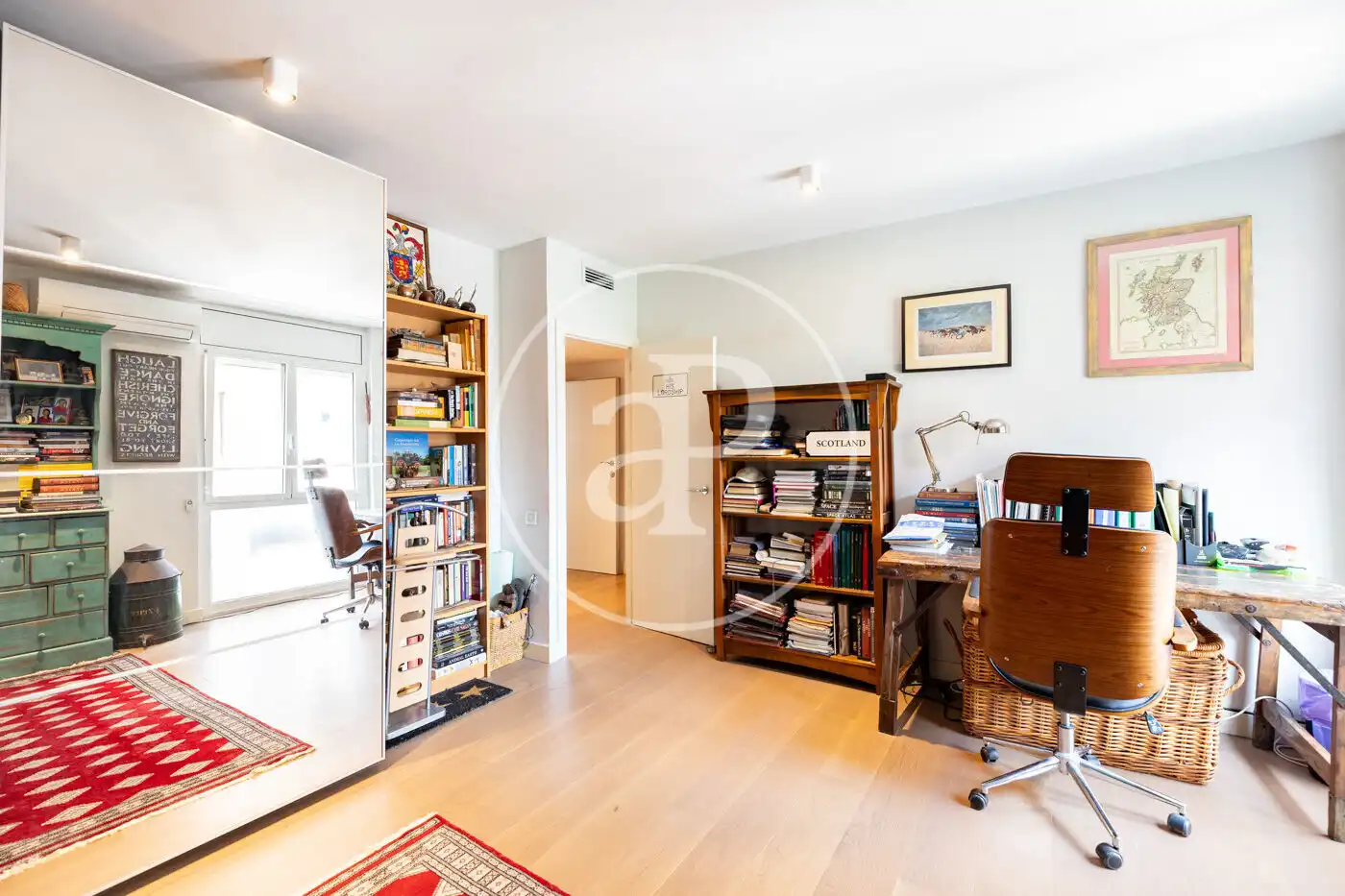 Piso en venta en Barcelona con Aire acondicionado, Calefacción y Terraza