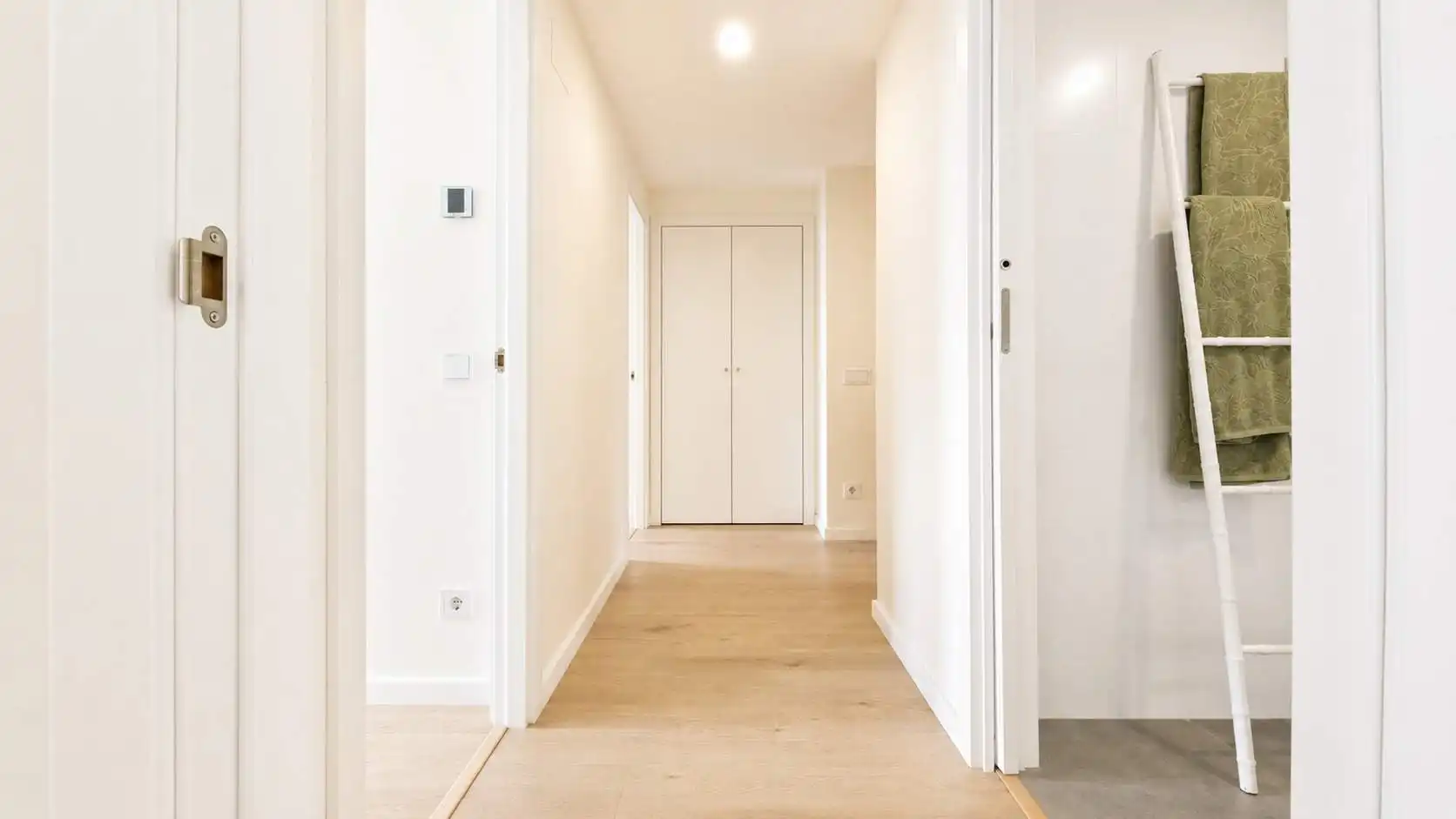 Wohnung zur Miete in Badalona mit Klimaanlage, Terrasse und Möbliert