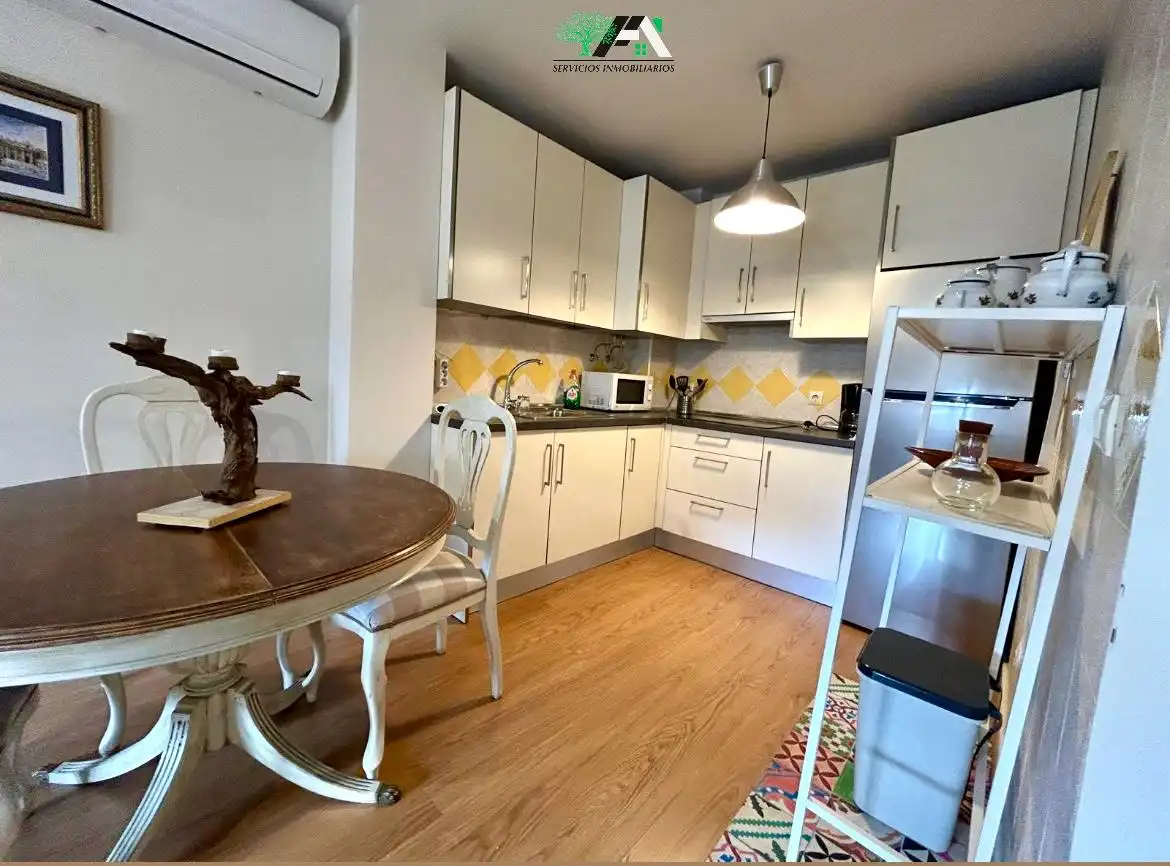 Appartamento con ascensore in affitto a Calle Escopeteros, imagen 3