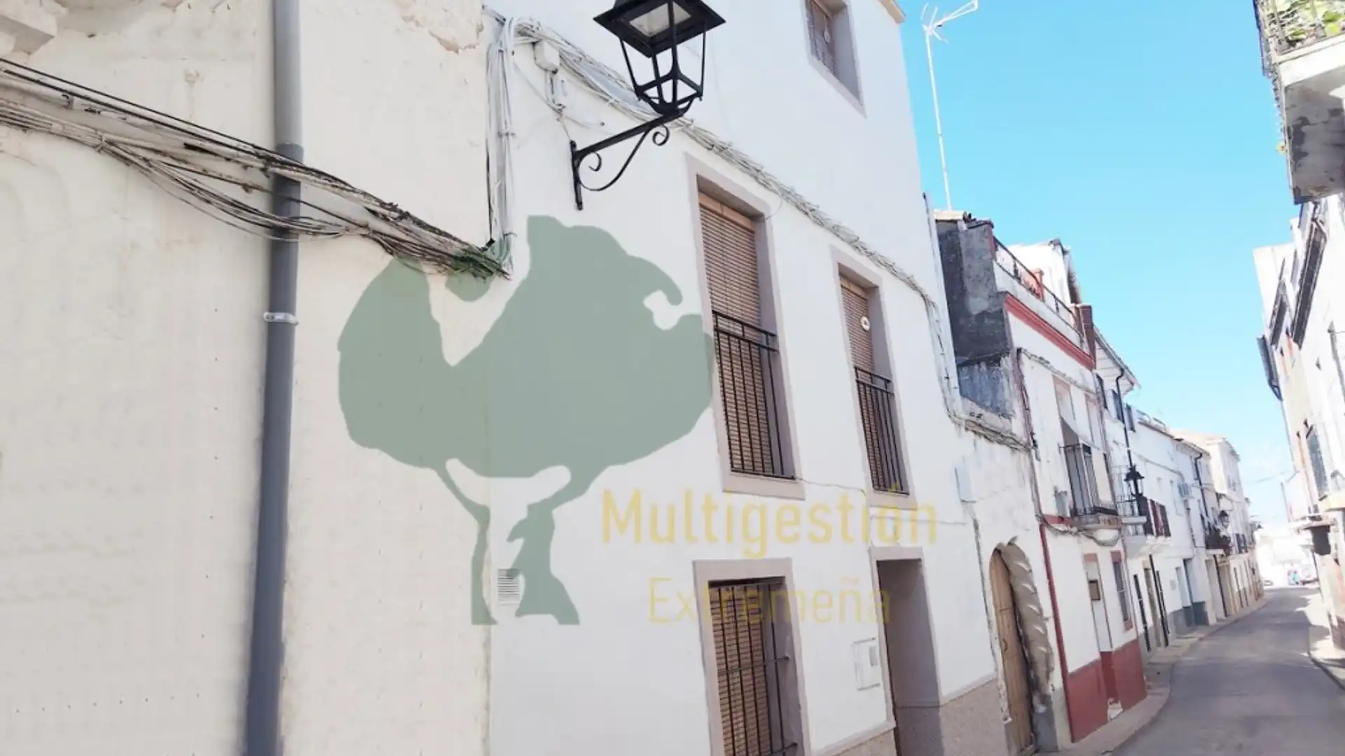 Exterior view of Houses for sale in Alburquerque  with Furnished