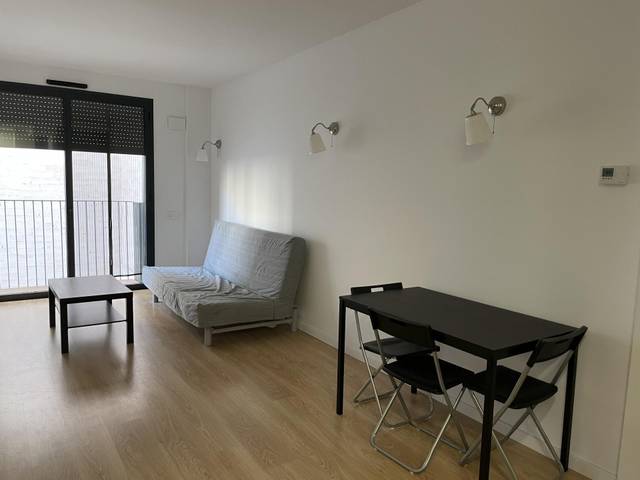 Piso en Venta en Calle TRINXANT en Navas