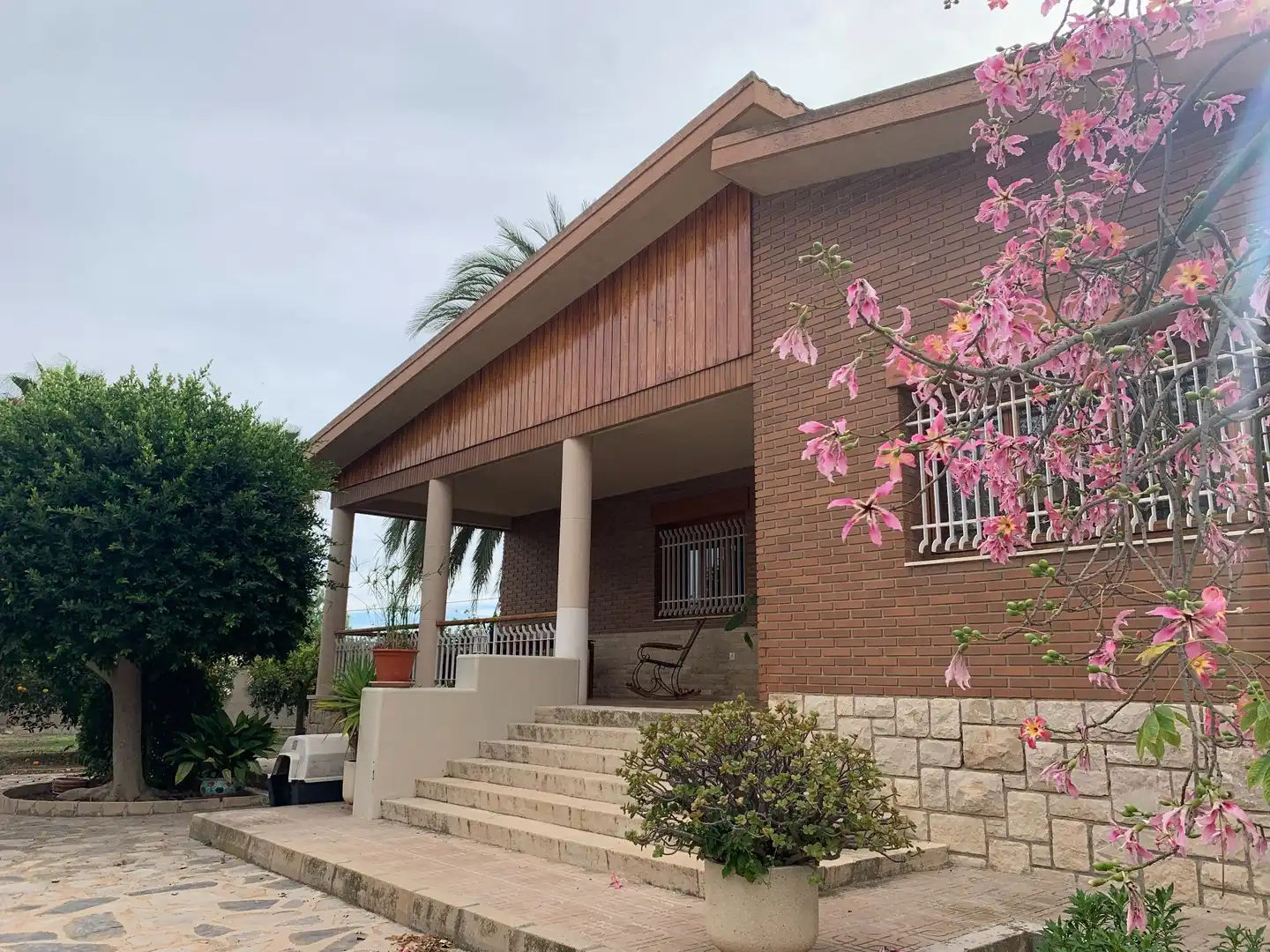 Vista exterior de Casa o chalet en venta en Mutxamel con Aire acondicionado, Calefacción y Jardín privado