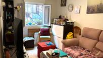Living room of Flat for sale in  Madrid Capital