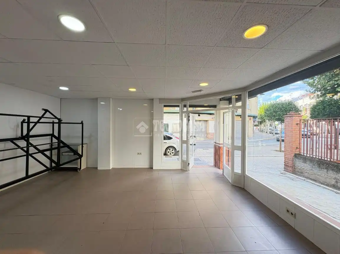 Local comercial en venda a Andújar, imagen 4