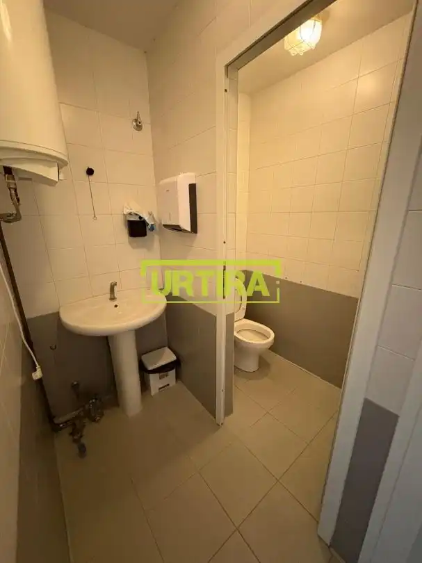 Baño de Nave industrial en venta en Donostia - San Sebastián 