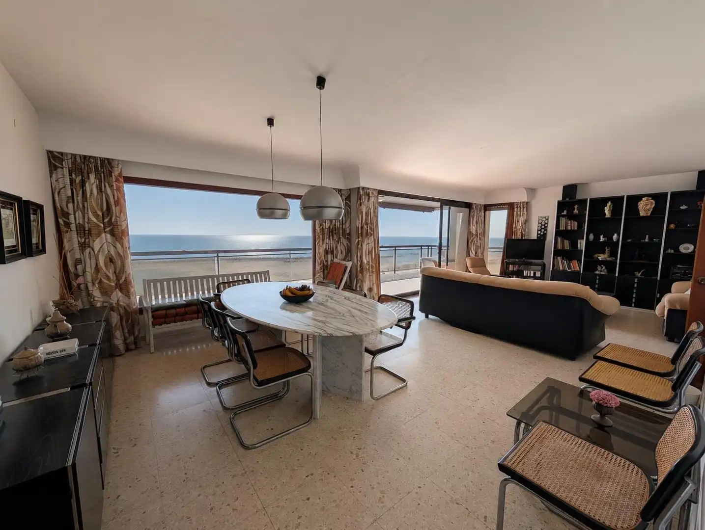 Menjador de Apartament en venda en Gandia amb Terrassa, Balcó i Piscina comunitària