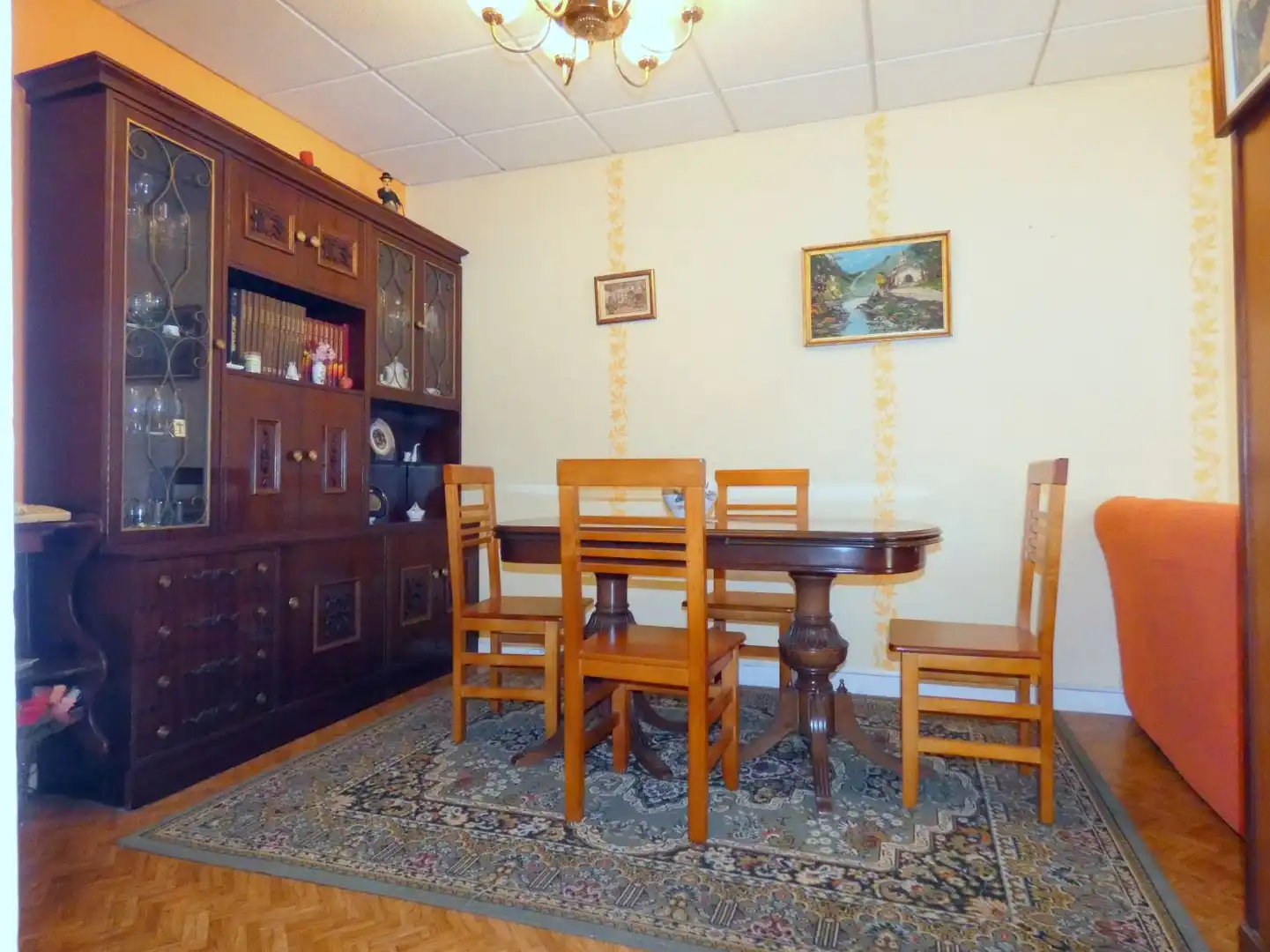 Comedor de Piso en venta en Bilbao  con Calefacción, Parquet y Terraza