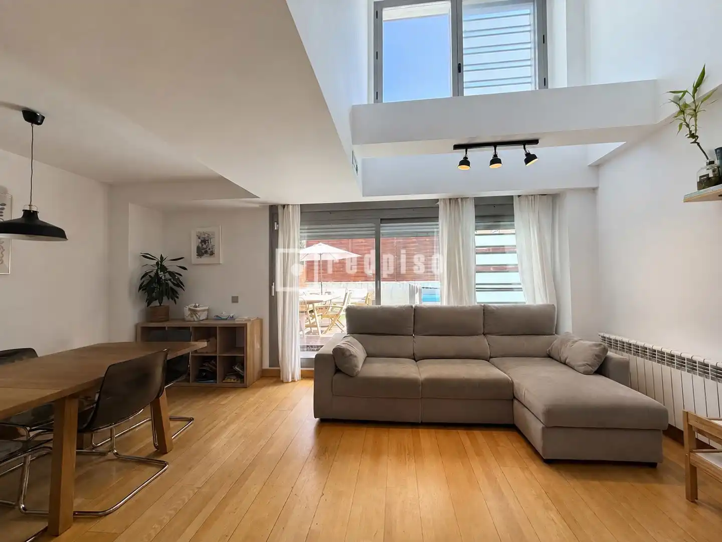 Living room of Houses for sale in Paracuellos de Jarama  with Air Conditioner, Heating and Private garden