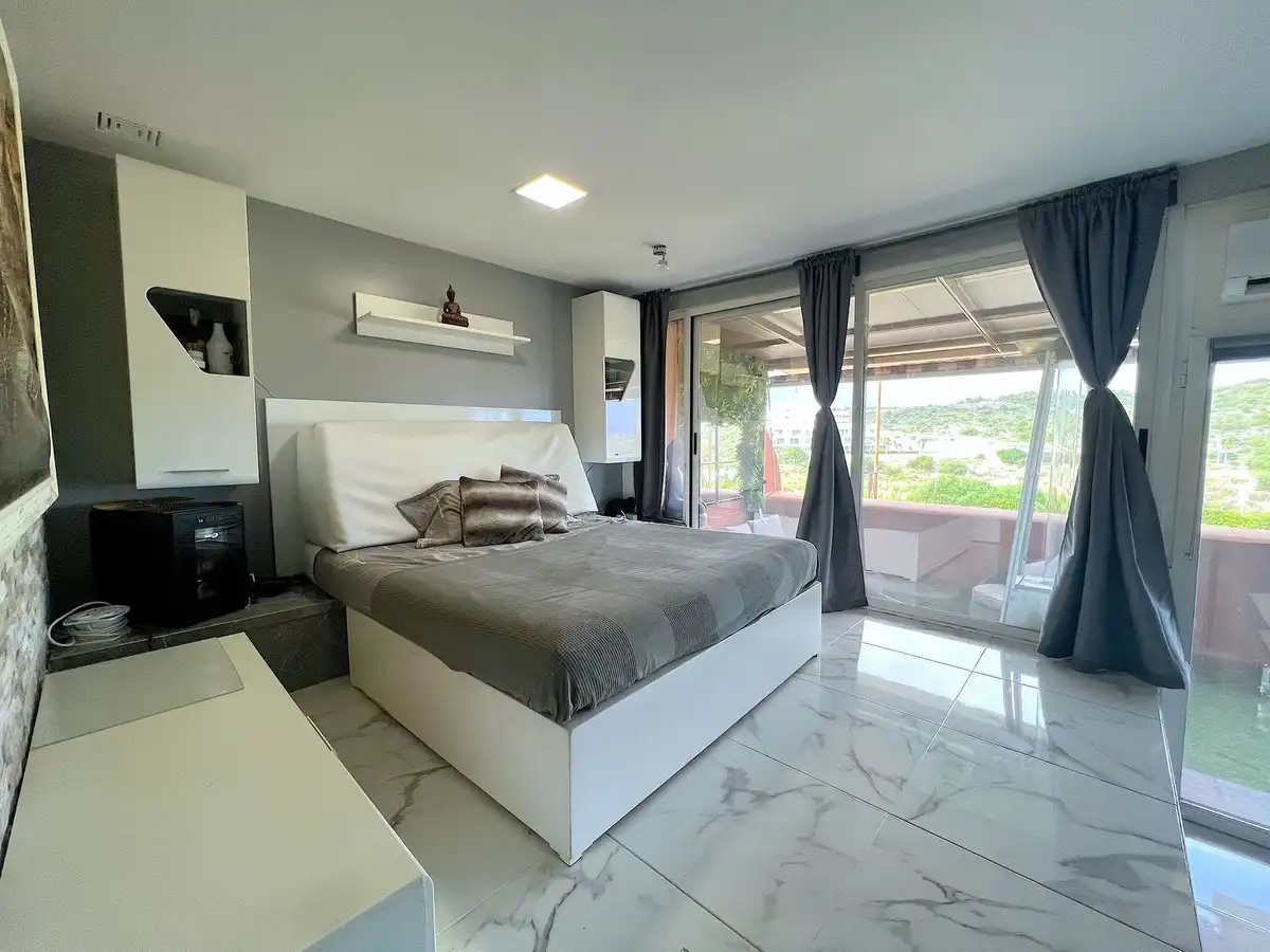Dúplex amb piscina en venda a Estepona Pueblo, imagen 6