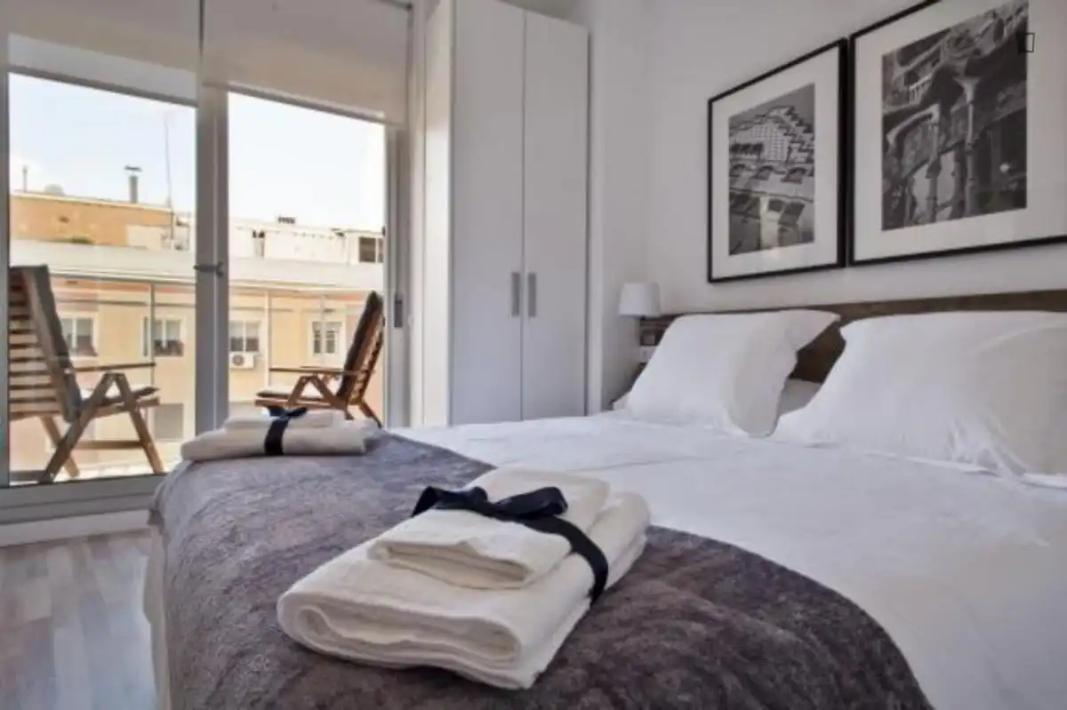 Apartamento de alquiler en Sants-Badal