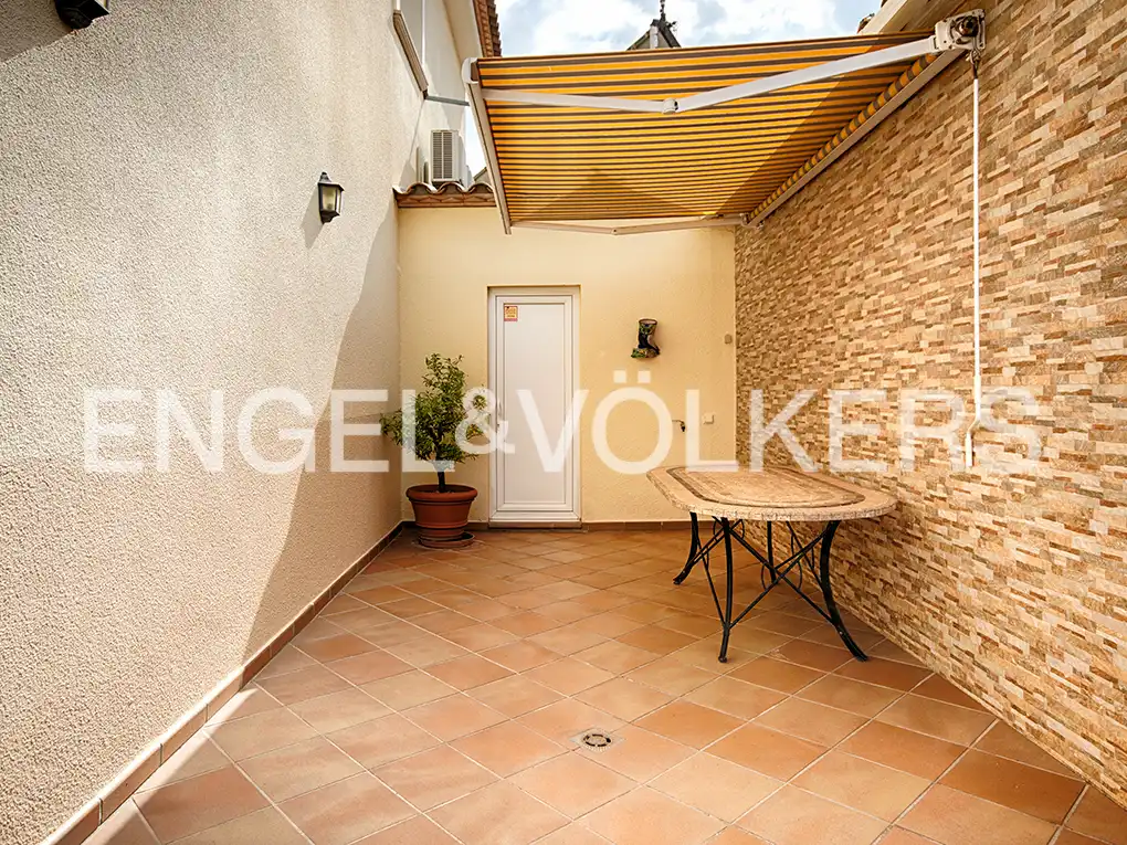 Casa con terrazza in vendita a Carrer Cap Ras, imagen 11