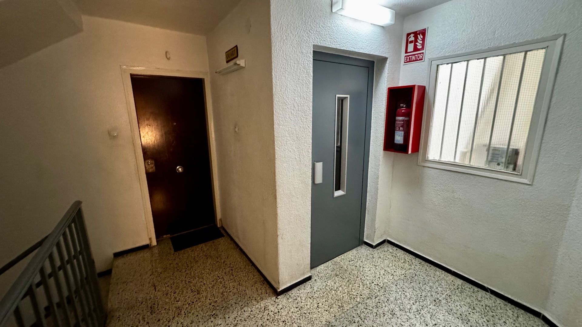 Piso en venta en ÁNGEL SALLENT, 58, Ca n'Aurell, Ponent