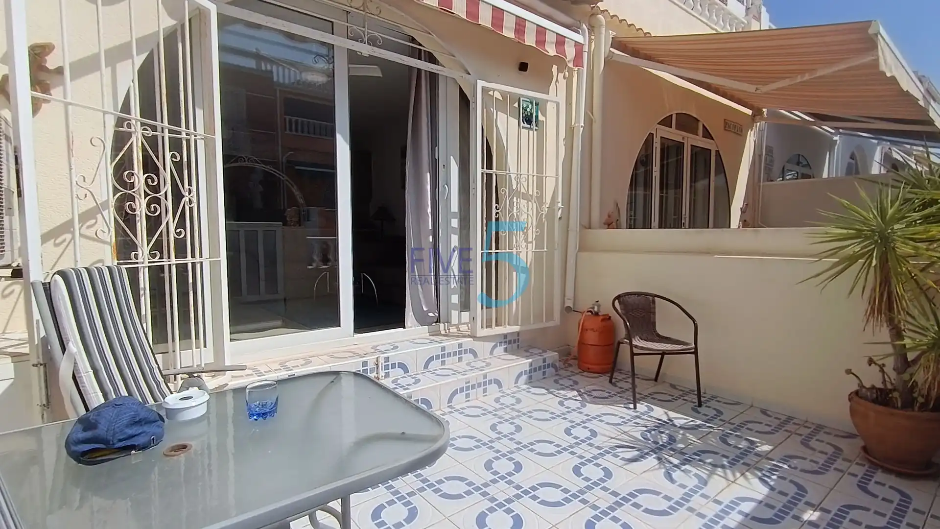 Terrassa de Casa adosada en venda en Torrevieja amb Aire condicionat, Calefacció i Terrassa